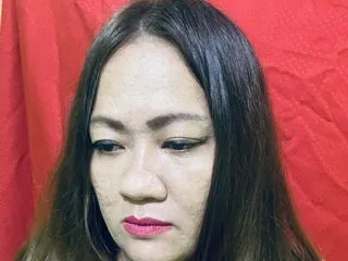 adult webcam model AliyaGrande