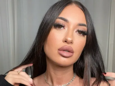 cam live sex model BellaAdeline