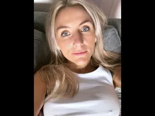 video dating model CharlotteAcqua
