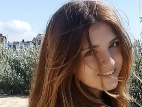 video sex dating model DorottiCeloni