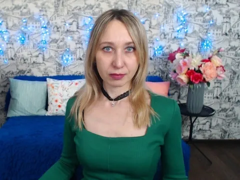 live video chat model EilinAmber