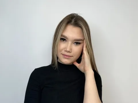 teen webcam model EllaFranks