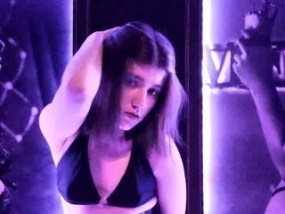 video live sex cam model EmiliaLandau