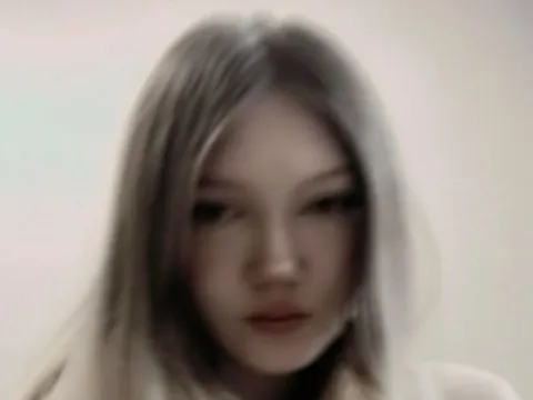 adult webcam model GemmaEstridge