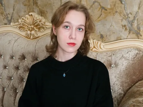 feed live sex model GillianMurphy