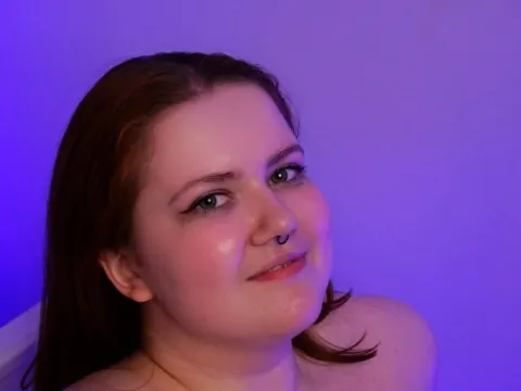 nude webcams model GwenBown