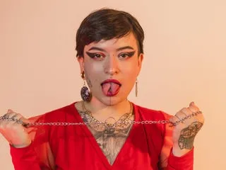 live sex woman model JulietteMore