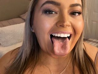 live sex chat model KennedyKnox