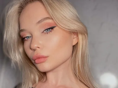 wet pussy model KeyseeDeasy