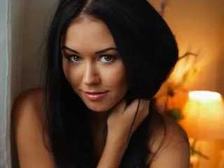 teen webcam model KlaraLauren