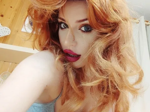 adult webcam model LeilaNoire