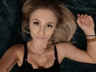 live sex cam show model LenaAdams