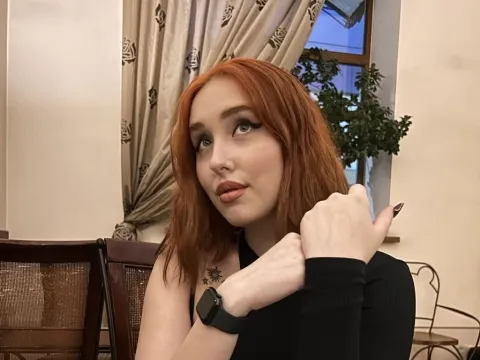 teen webcam model LinaLindsey