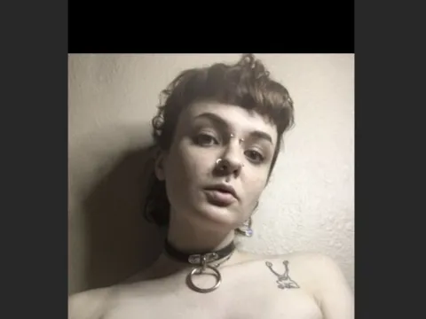chatroom sex model LucyAvalanche