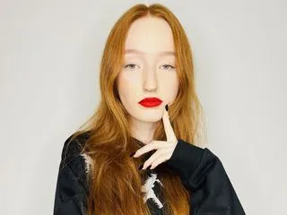 amateur teen sex model LynneGrooms