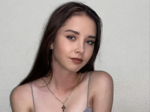 adult web cam model MelisaCoyt