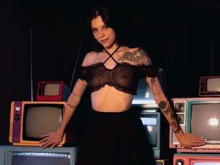 live sex cam model MilaTrends