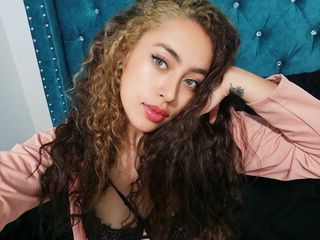 teen cam live sex model NicolleRayn