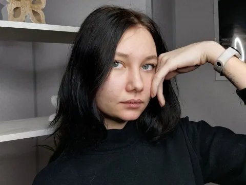 adult webcam model OdetteFricker