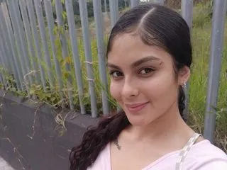 adult webcam model OrianaHunt