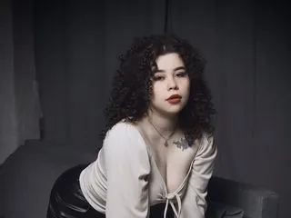 in live sex model RileyBorn