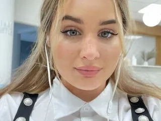 sexy webcam chat model RrianaRienn