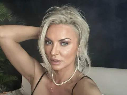 live sex feed model SofiaLoren