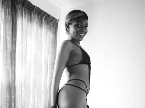 Brazilian wax model SophiaMend