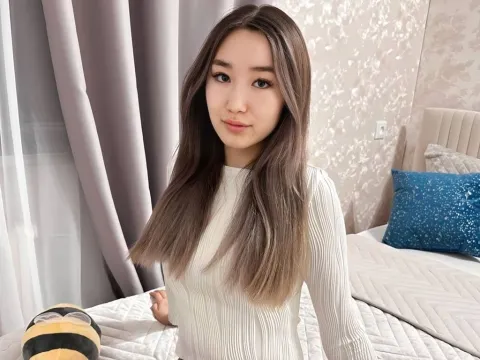 live video chat model SuzumiYoon